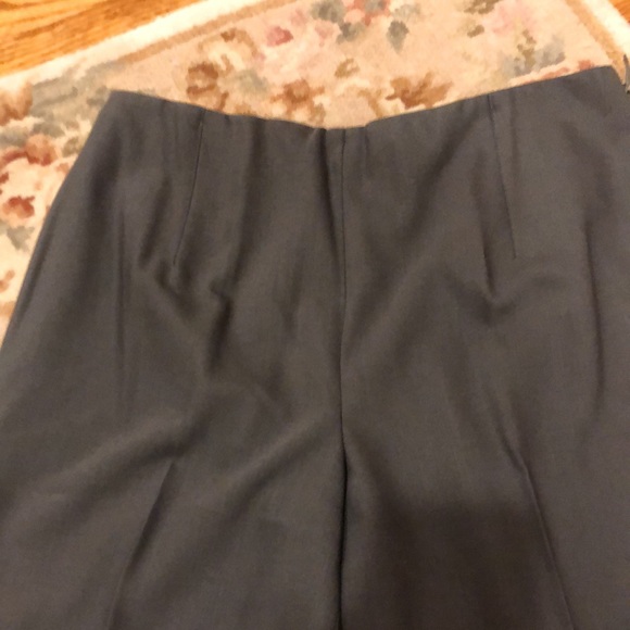 Beautiful Talbots suit - Picture 4 of 7